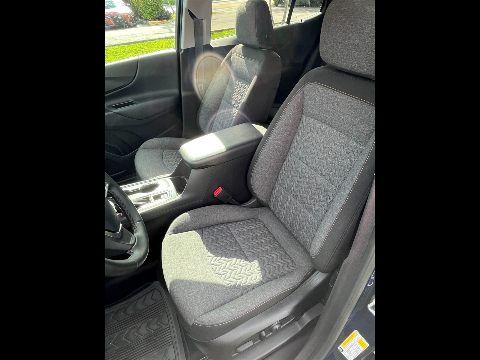 2023 Chevrolet Equinox in HIALEAH, FL